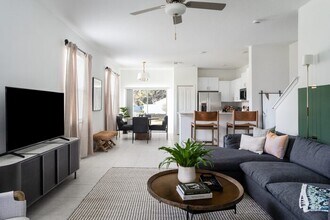 37733 Leafside Ln in Zephyrhills, FL - Building Photo - Building Photo