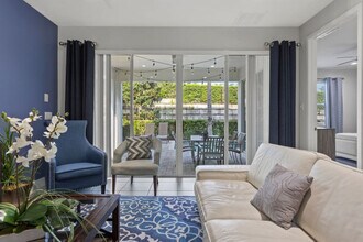 360 Pendant Ct-Unit -ID1247987P in Kissimmee, FL - Foto de edificio - Building Photo