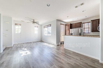 31170 Sunflower Way in Temecula, CA - Building Photo - Building Photo