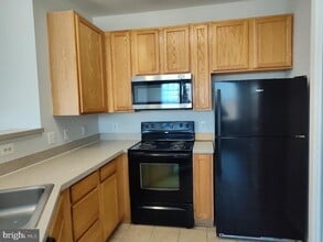 2801 Forest Run Dr in District Heights, MD - Building Photo - Building Photo