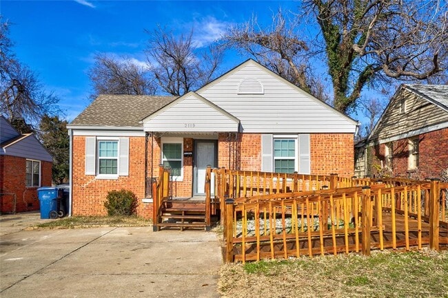 property at 2119 Hardin Dr