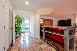 1701 Bay Blvd in Atlantic Beach, NY - Building Photo - Building Photo