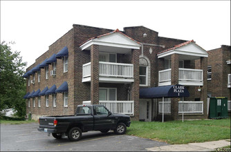 Summit Heights in Kansas City, MO - Foto de edificio - Building Photo