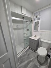 200 E Williams St, Unit B in Waterloo, NY - Foto de edificio - Building Photo