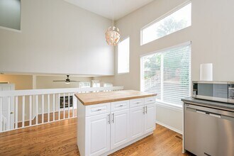 9605 Parramatta Pl in Littleton, CO - Building Photo - Building Photo