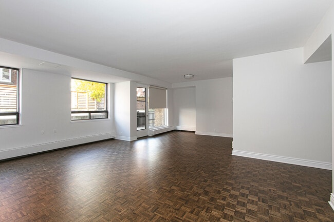 Parkview Apartments in Westmount, QC - Building Photo - Building Photo