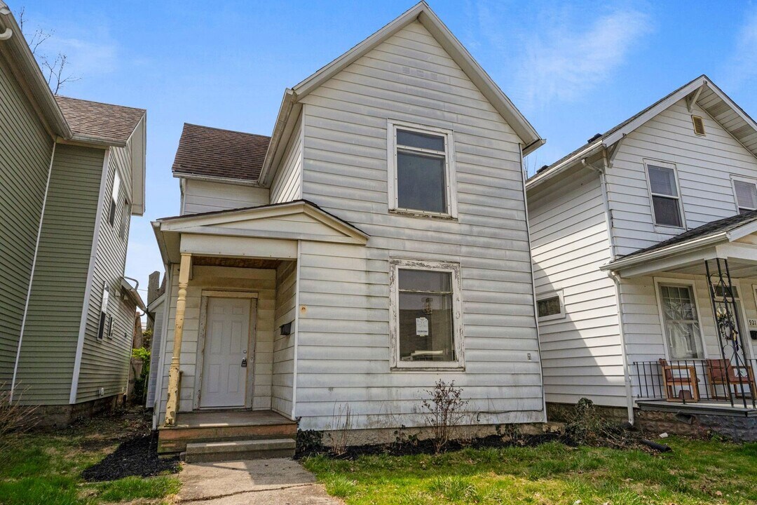 917 Home Ave in Fort Wayne, IN - Foto de edificio