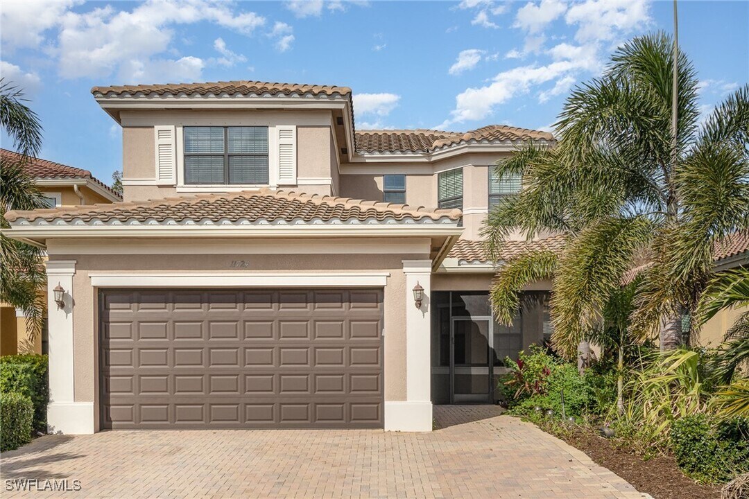 11724 Meadowrun Cir in Ft. Myers, FL - Building Photo