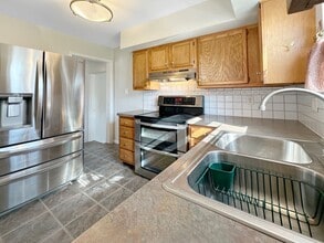 4453 Newberry St in Wayne, MI - Foto de edificio - Building Photo