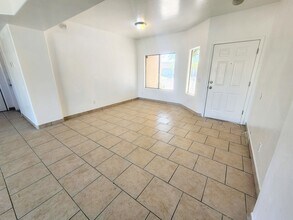 5983 Avenida Bodega in Tucson, AZ - Building Photo - Building Photo