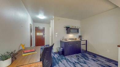 Luna Studios in Albany, NY - Foto de edificio - Building Photo