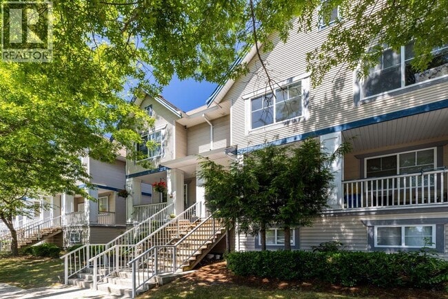 property at 6833 Livingstone Pl