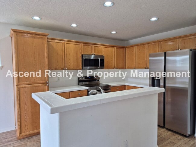 17317 NW La Paloma Ln in Beaverton, OR - Building Photo - Building Photo