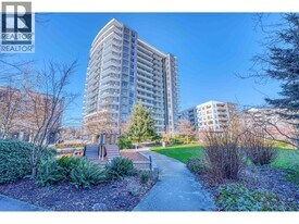 6138 Birney Ave in Vancouver, BC - Building Photo