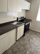 9969 Sloane Sq, Unit 9969 C in St. Louis, MO - Building Photo - Building Photo