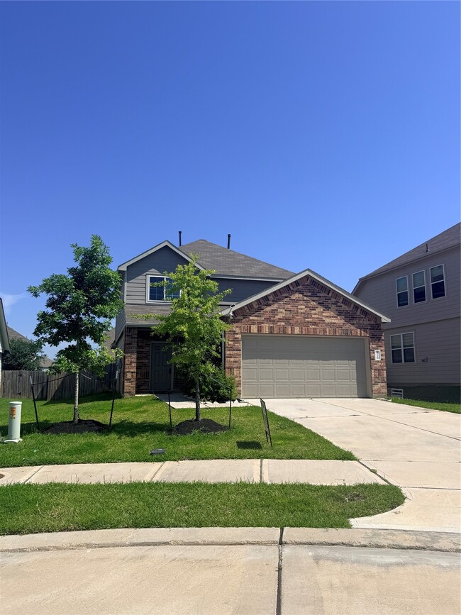 property at 2710 Hoffman Ln