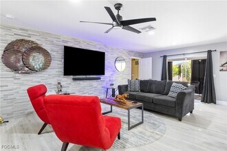 2008 NE 15th St in Cape Coral, FL - Building Photo - Building Photo