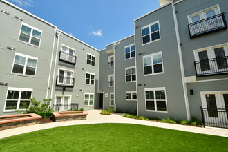 Pathways at Goodrich Place in Austin, TX - Building Photo - Building Photo