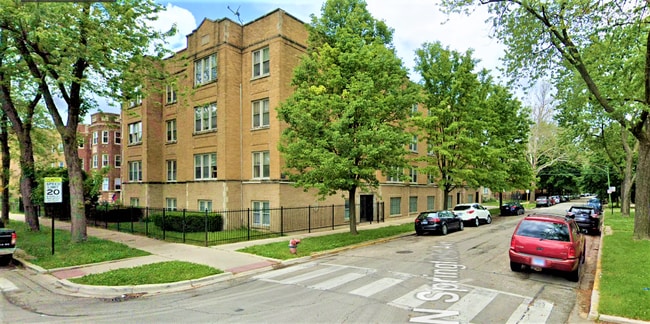 3904 W Argyle St, Unit A01C
