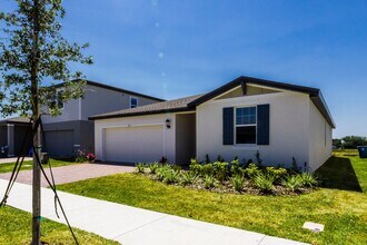 1131 Foreshore Ln in Haines City, FL - Building Photo - Building Photo