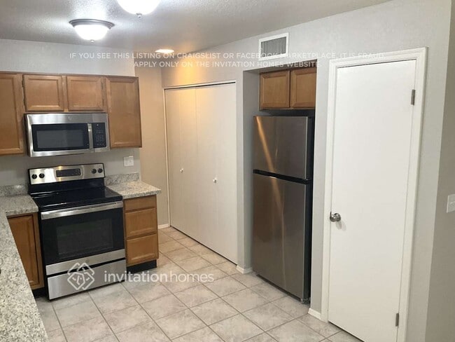 4737 W Marco Polo Rd in Glendale, AZ - Foto de edificio - Building Photo