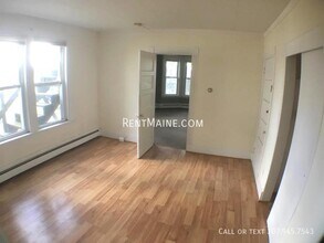 699 Main St in Bangor, ME - Building Photo - Building Photo