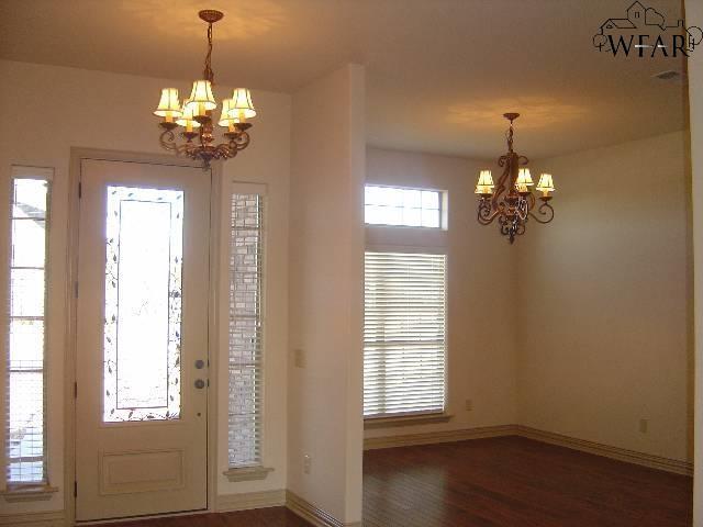 8 Maplewood Ct in Wichita Falls, TX - Building Photo - Building Photo