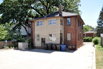 4009 University Ave in Des Moines, IA - Building Photo - Building Photo