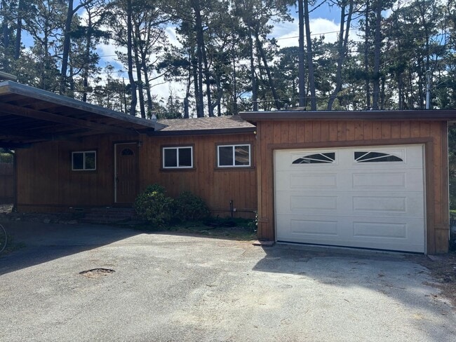 property at 1029 Austin Ave