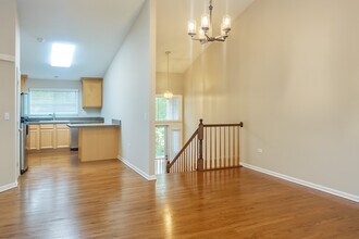 3159 Saganashkee Ln in Naperville, IL - Building Photo - Building Photo