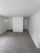 3014 Sunnymede Ave in South Bend, IN - Building Photo - Building Photo