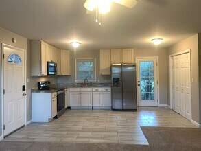 300 Ln of Sir Lancelot in Garner, NC - Building Photo - Building Photo