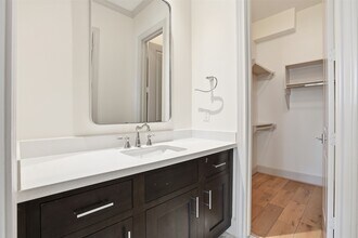 19 Robita St in Houston, TX - Building Photo - Building Photo