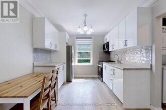 19 Homewood Ave in Toronto, ON - Building Photo - Building Photo