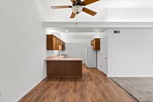 Sawgrass in Manitowoc, WI - Building Photo