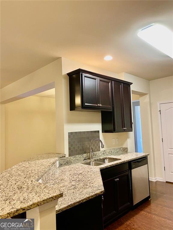 166 Granite Way in Newnan, GA - Building Photo - Building Photo