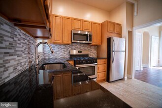 404 S 22nd St in Philadelphia, PA - Building Photo - Building Photo