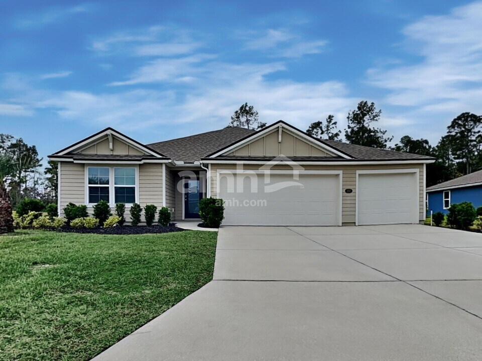 297 N Hamilton Springs Rd in St. Augustine, FL - Foto de edificio