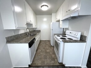 11771 National Blvd in Los Angeles, CA - Building Photo - Building Photo