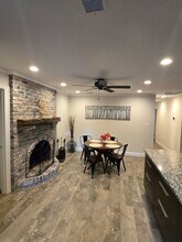6201 Bridgeport Dr in Charlotte, NC - Foto de edificio - Building Photo