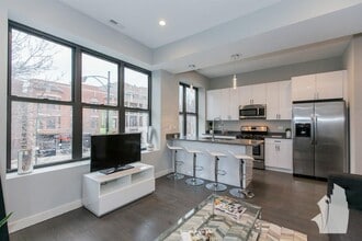 2151 W Division St in Chicago, IL - Foto de edificio - Building Photo