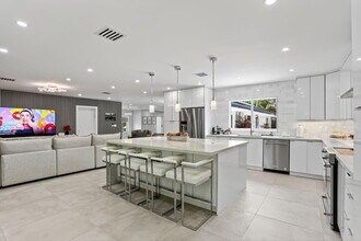 600 NE 4th St in Pompano Beach, FL - Building Photo - Building Photo