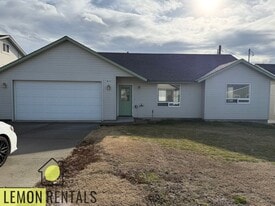 3610 McLean Dr in Yakima, WA - Building Photo