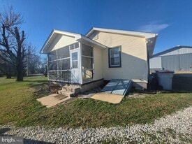 4866 Trento Ave in Vineland, NJ - Building Photo