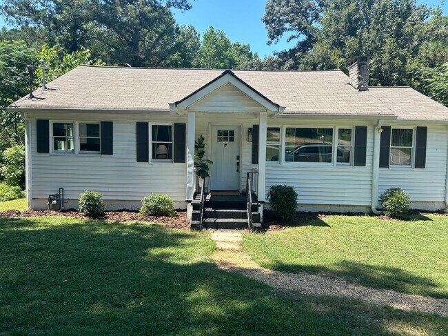 property at 452 Villa Rica Hwy