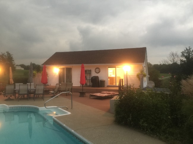 property at 2722 Taylorsville Rd