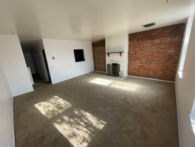 1629 South St, Unit 1629 South St. - Studio