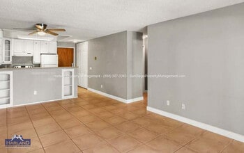 8308 Regents Rd in San Diego, CA - Building Photo - Building Photo