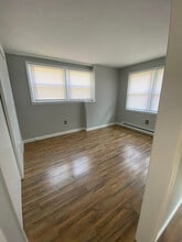 55 River Ln in Deep River, CT - Building Photo - Building Photo