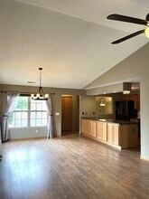 957 Arvle Cir in Sycamore, IL - Foto de edificio - Building Photo